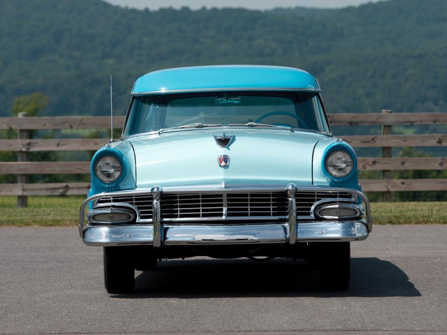  Ford Parklane Station Wagon 1956 года  (фото 13 из 17)